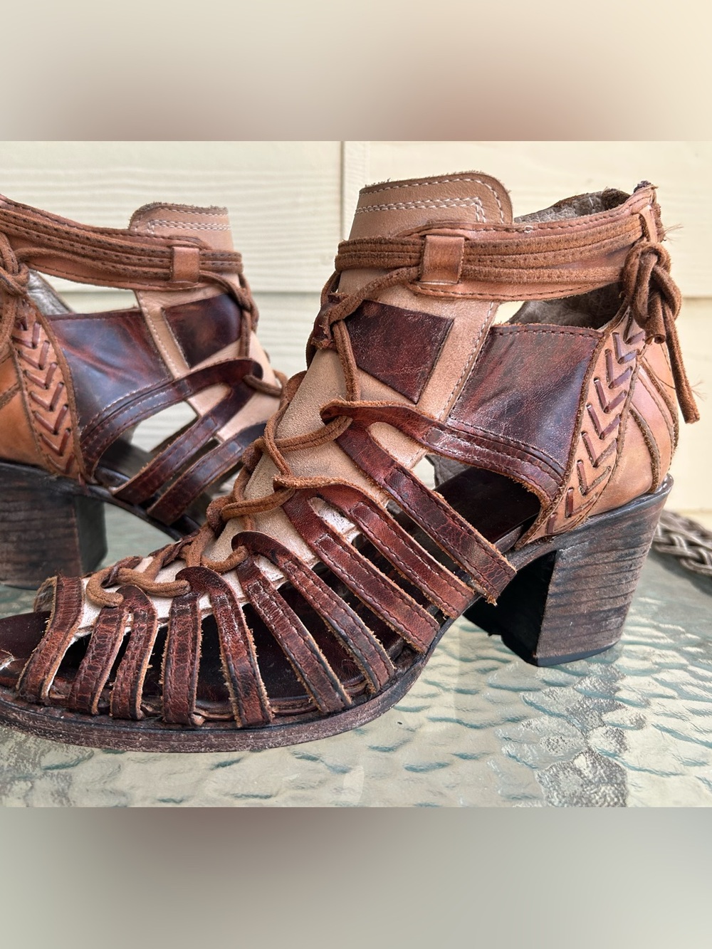 Womens FREEBIRD “WAZEE” Strappy Leather Sandal Bootie sz 9